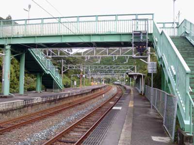 椿駅