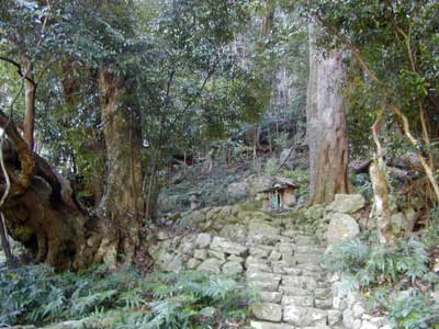 峯の矢倉神社