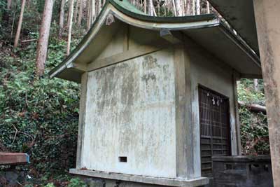 熊野神社本殿覆屋