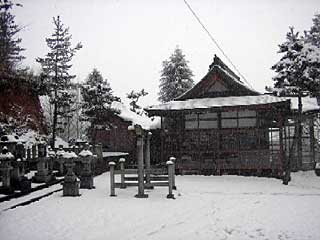 熊野神社拝殿本殿
