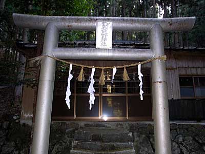 日月熊野神社鳥居