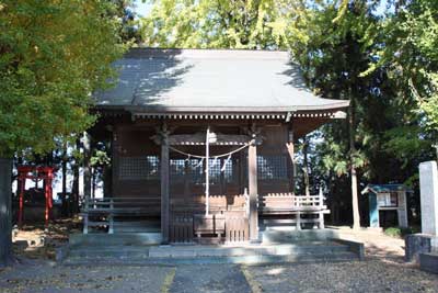 渕名神社拝殿