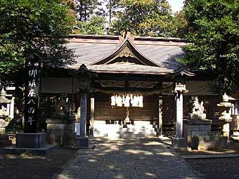 素鵞熊野神社拝殿