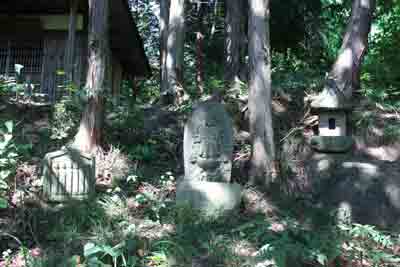熊野神社石仏