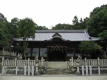 平之荘神社拝殿
