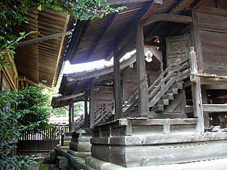 鴻神社本殿