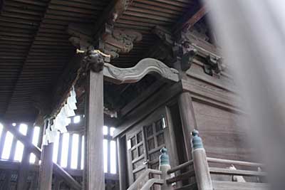 稲荷神社本殿