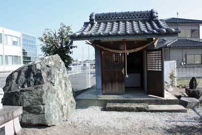 一ツ谷神社拝殿